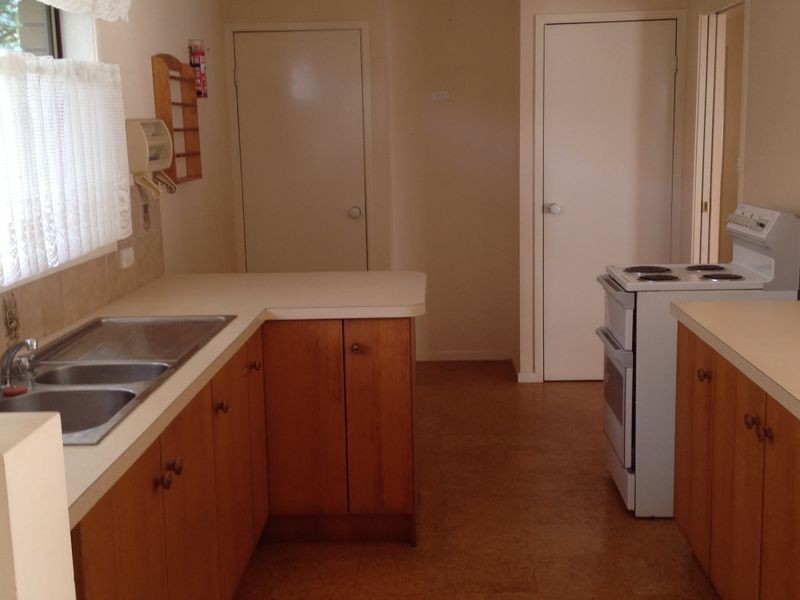 22 Hawdon Street, Moruya NSW 2537