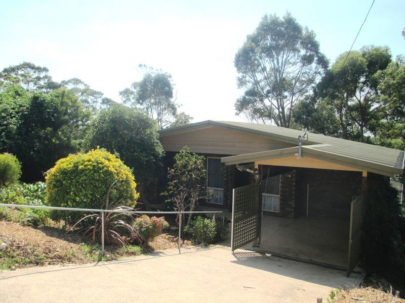 24 Millers Crescent, Moruya Heads NSW 2537