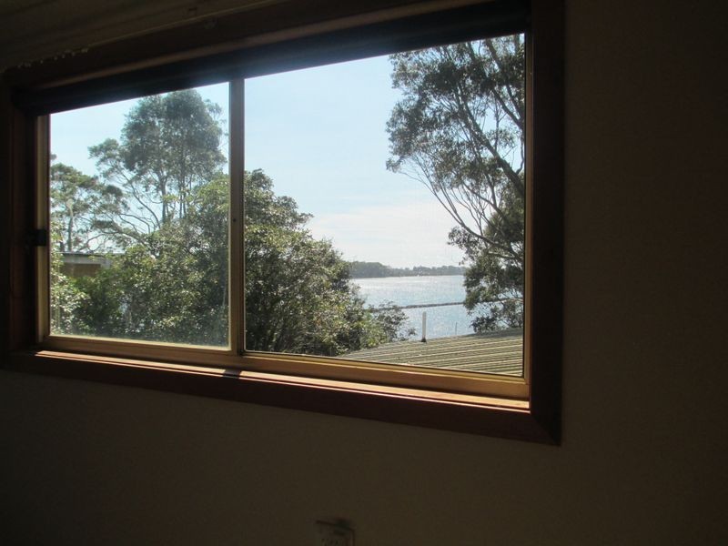 24 Millers Crescent, Moruya Heads NSW 2537