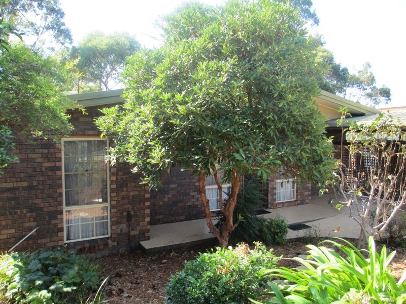 24 Millers Crescent, Moruya Heads NSW 2537