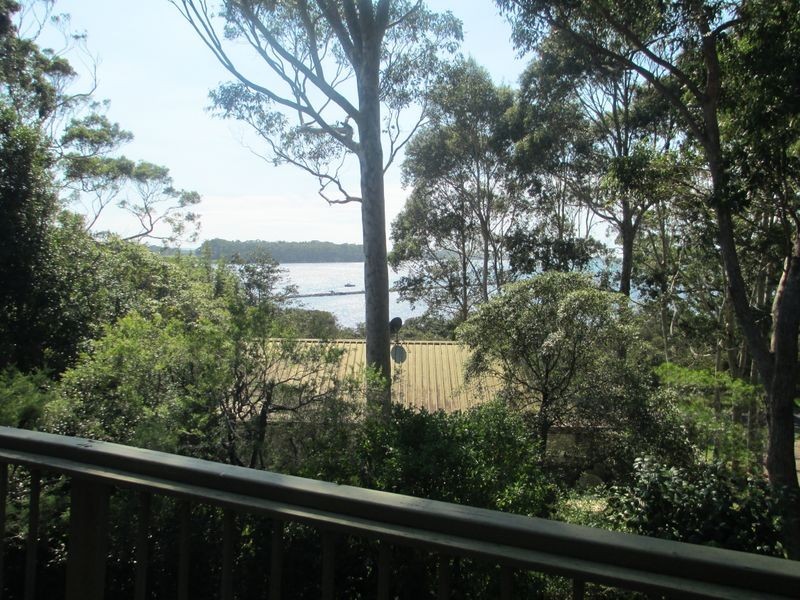 24 Millers Crescent, Moruya Heads NSW 2537