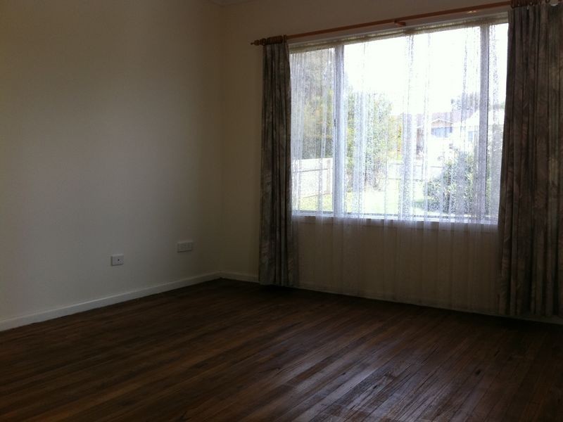 16 Luck St, Moruya NSW 2537