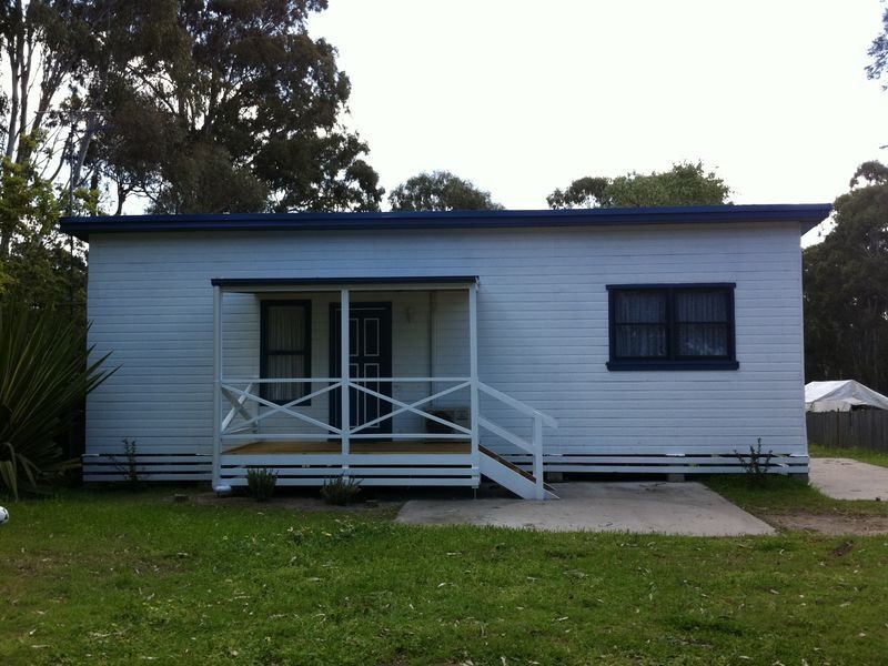 25 Francis St, Moruya NSW 2537