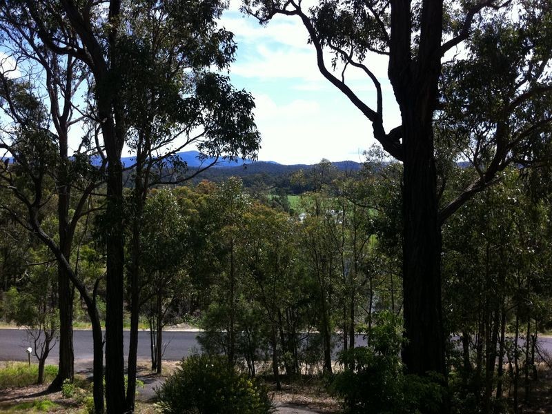 5B Ted Hunt Terrace, Moruya NSW 2537