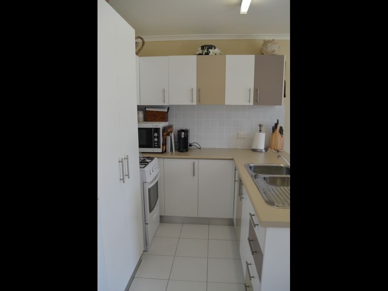 Cabin 58 Tomago River Caravan Park, Tomakin NSW 2537