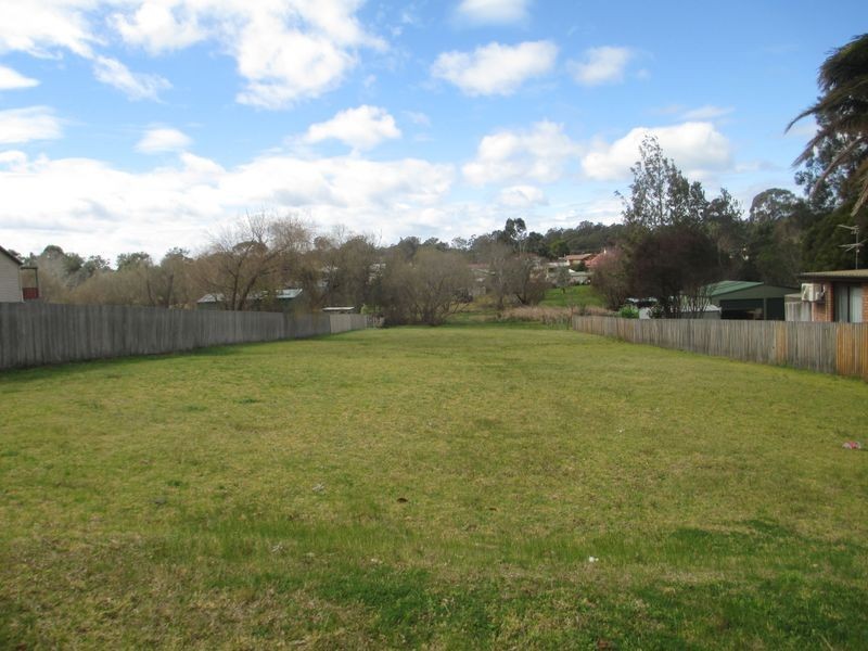 52 Evans Street, Moruya NSW 2537