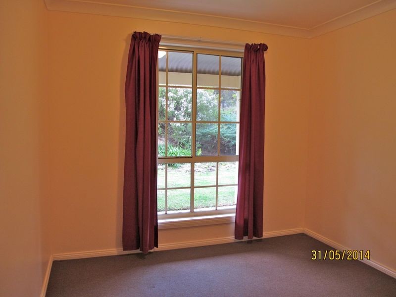 28 Janari Close, Moruya NSW 2537