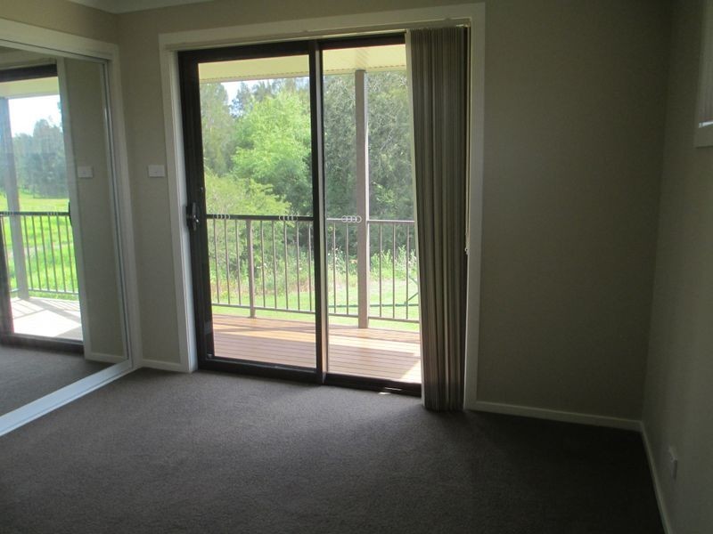 9 Carrie Crescent, Moruya NSW 2537
