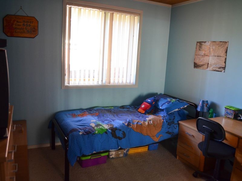 13 Otton Street, Moruya NSW 2537