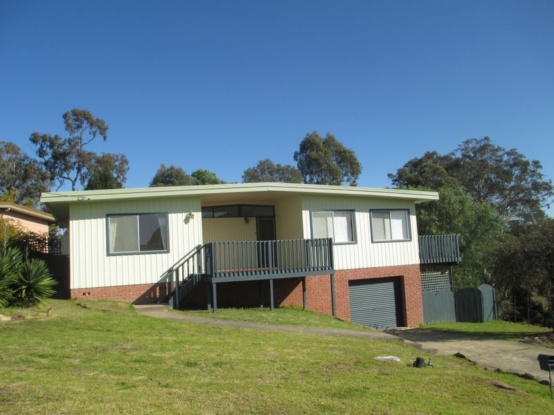 31 Lagoon Street, Moruya NSW 2537