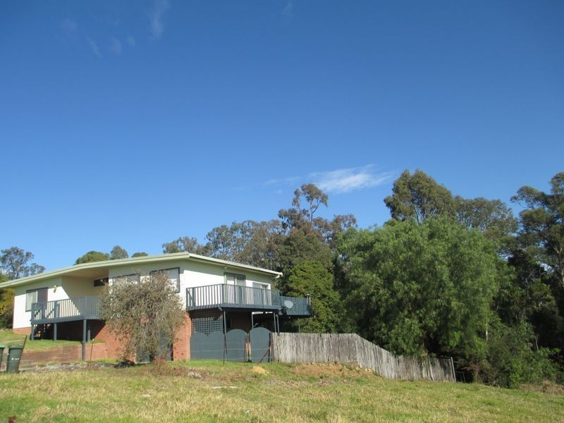 31 Lagoon Street, Moruya NSW 2537