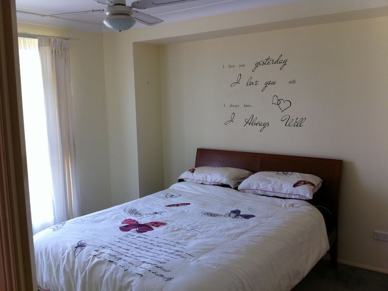 8 Zanthus Dr, Broulee NSW 2537