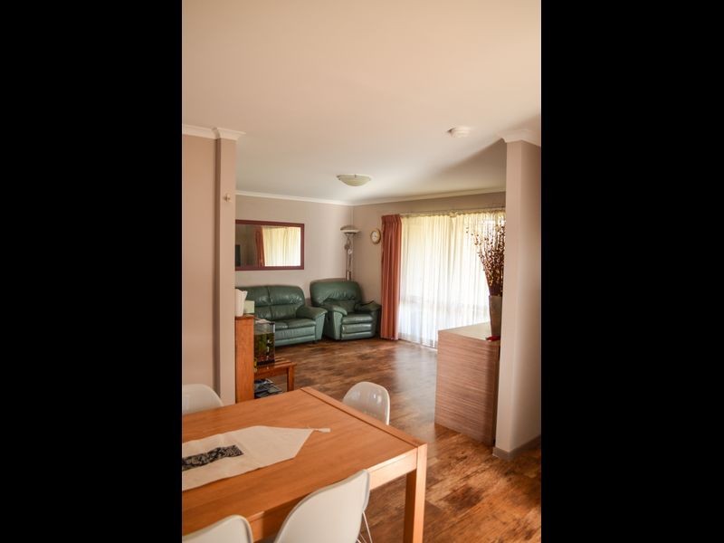 12 Sunshine Bay Road, Sunshine Bay NSW 2536