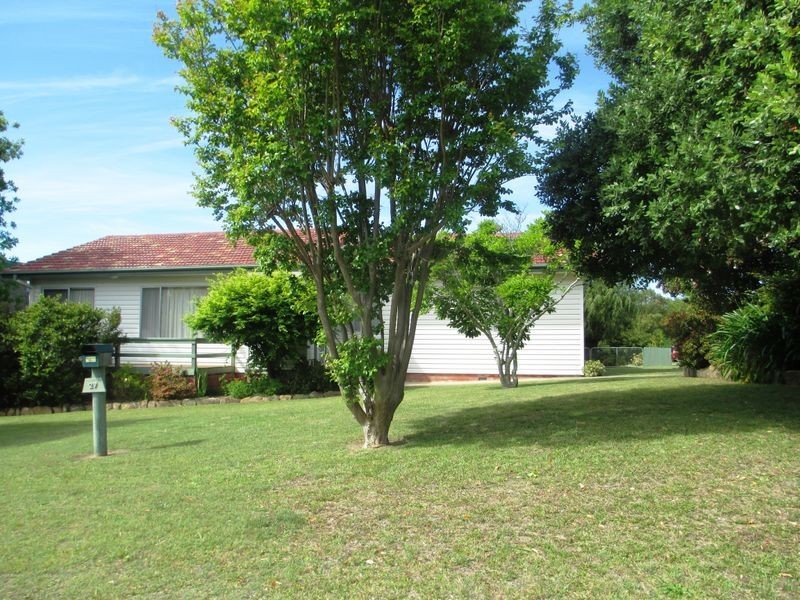 27 Murray Street, Moruya NSW 2537