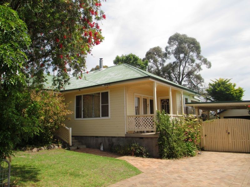 25 Evans Street, Moruya NSW 2537