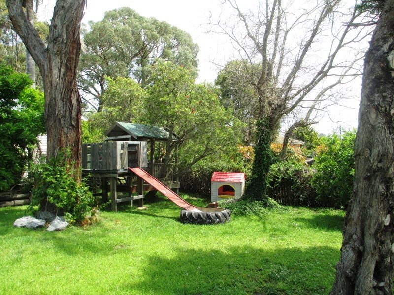 25 Evans Street, Moruya NSW 2537