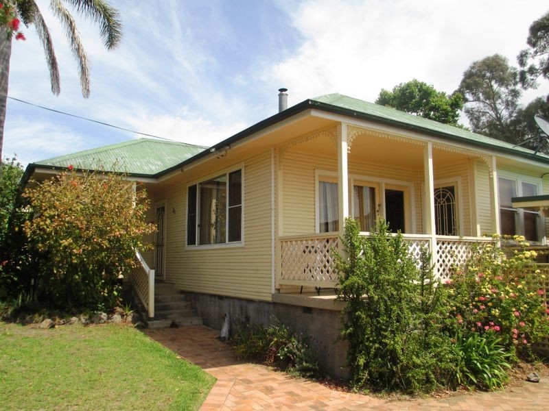 25 Evans Street, Moruya NSW 2537