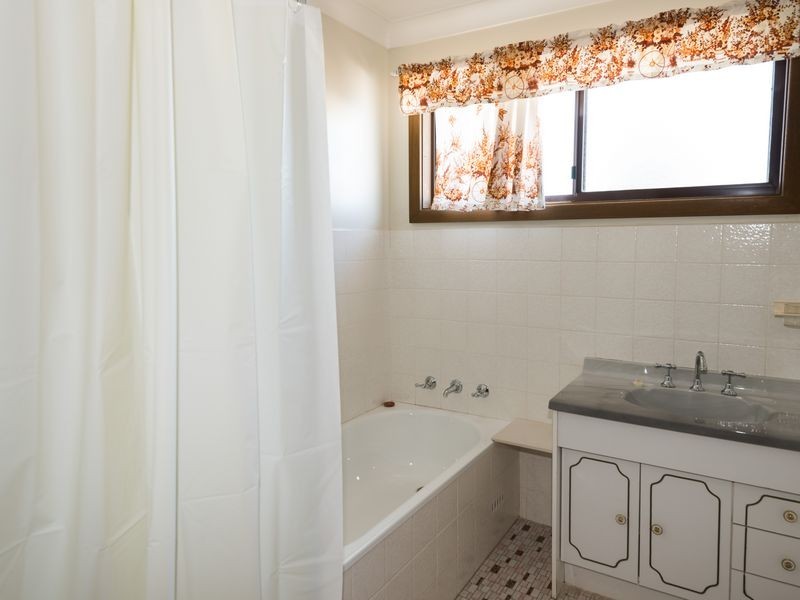 102 Princes Highway, Bodalla NSW 2545