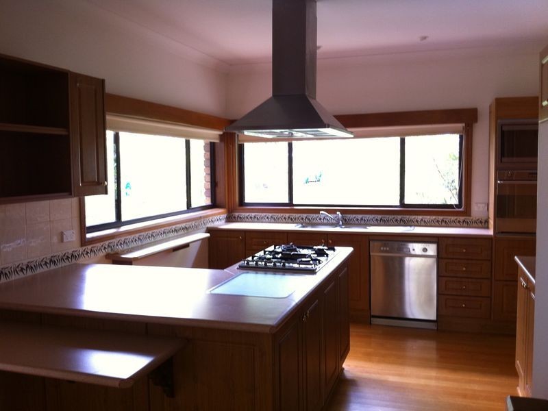 29 Dell Pde, Moruya Heads NSW 2537