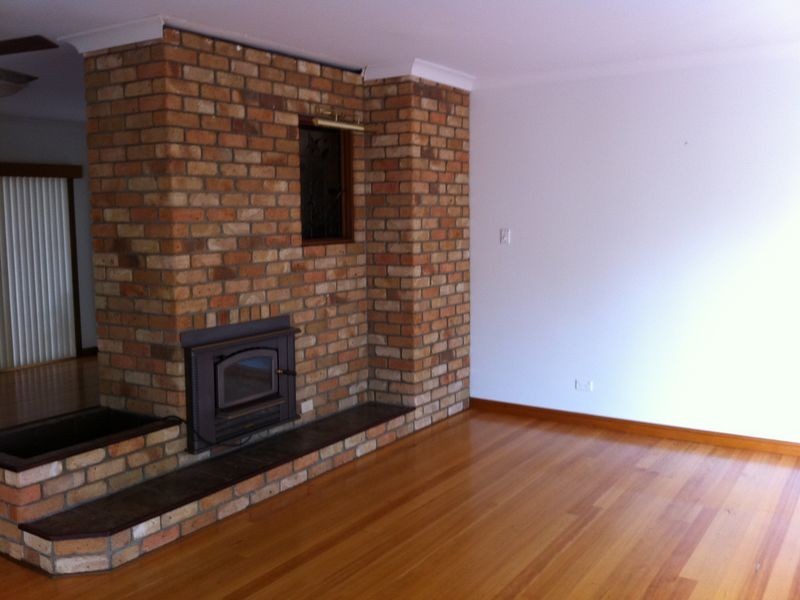 29 Dell Pde, Moruya Heads NSW 2537