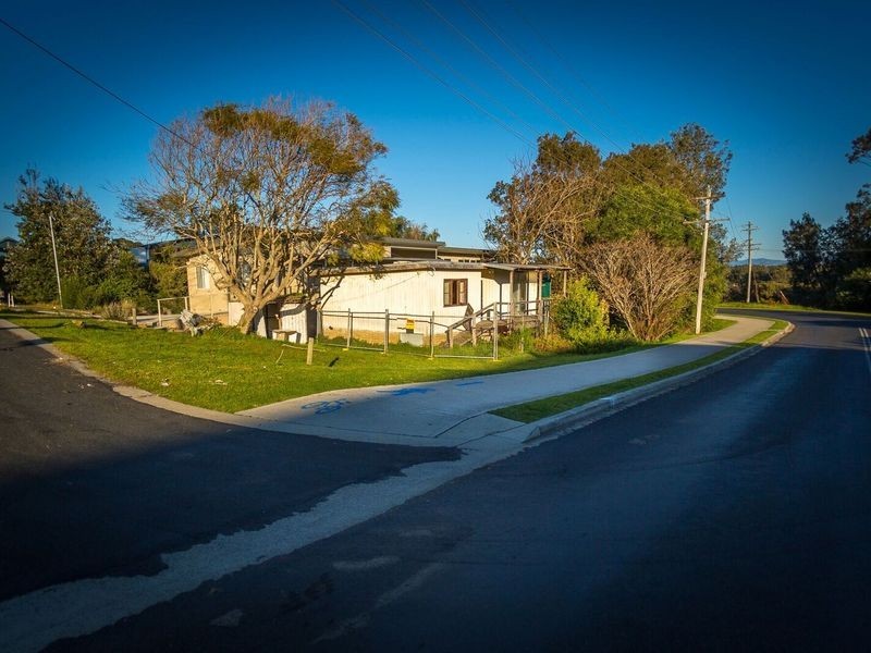4 Charles Moffit Drive, Moruya Heads NSW 2537