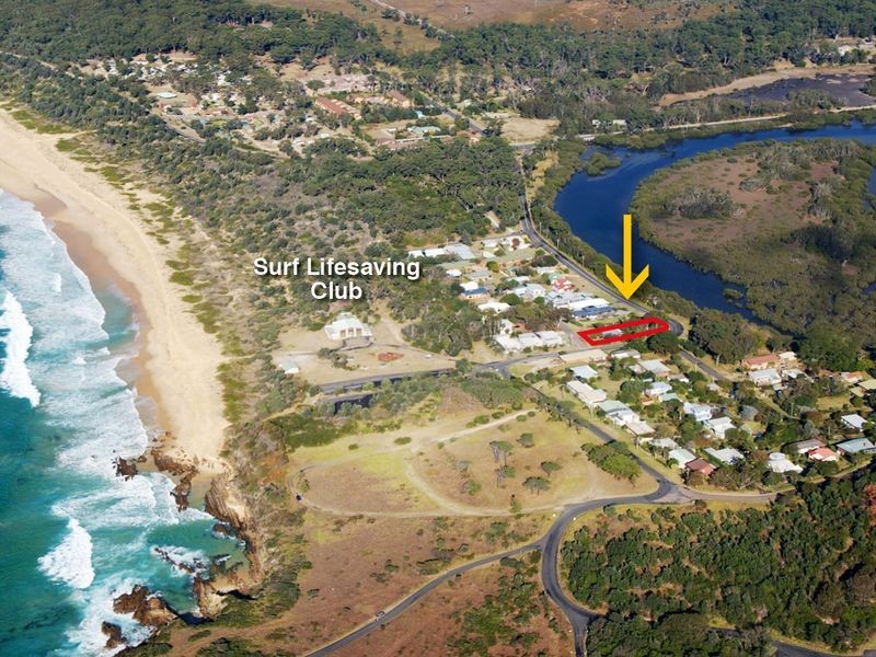 4 Charles Moffit Drive, Moruya Heads NSW 2537