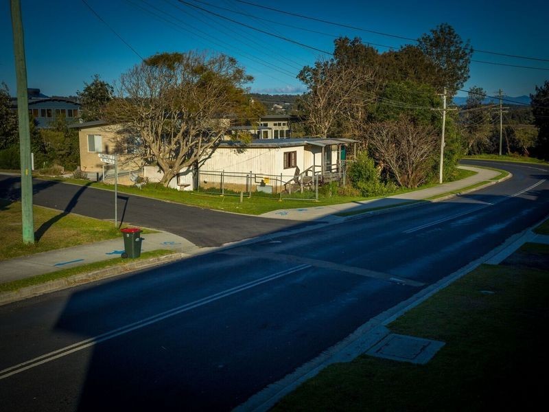 4 Charles Moffit Drive, Moruya Heads NSW 2537