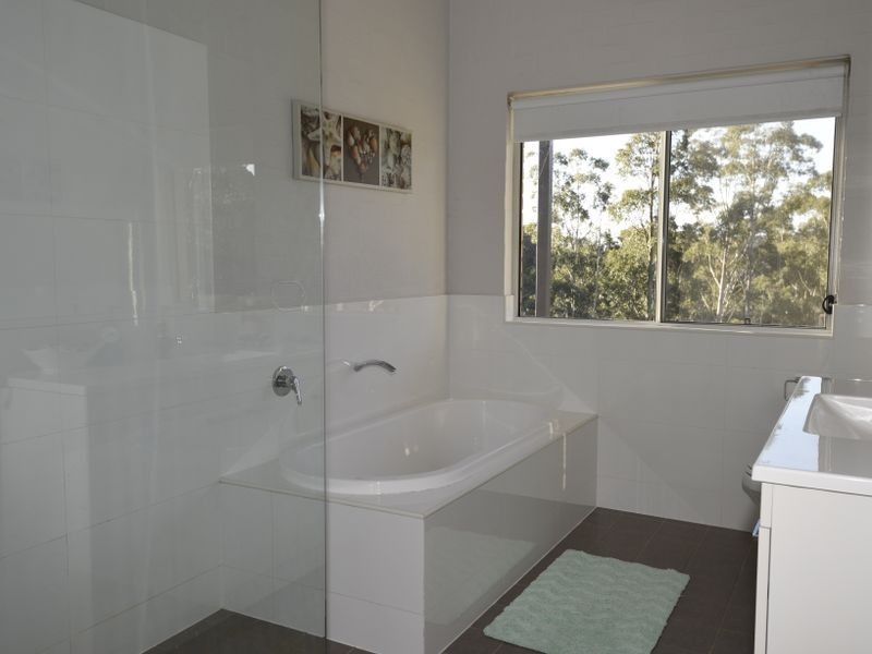 23 Blackbutt Lane, Malua Bay NSW 2536