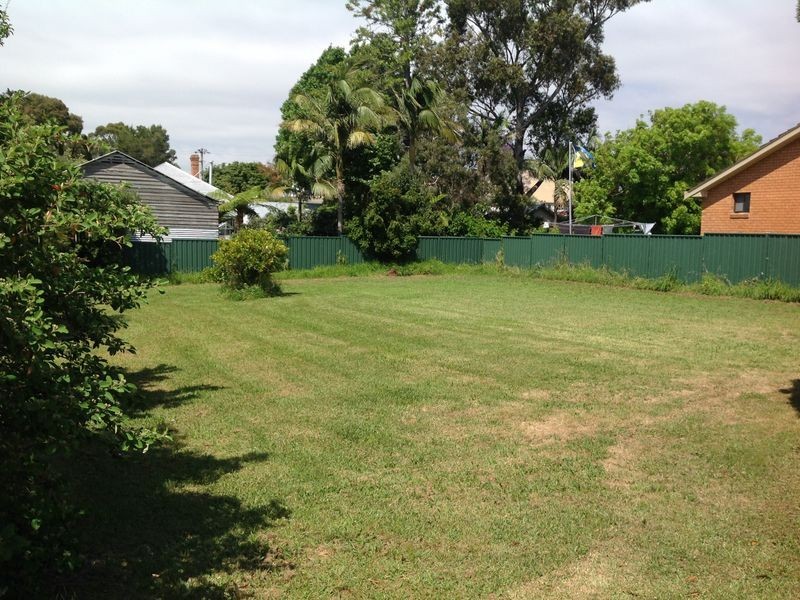 10 Mirrabooka Avenue, Moruya NSW 2537