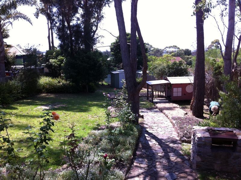 12 Coogee St, Tuross Head NSW 2537