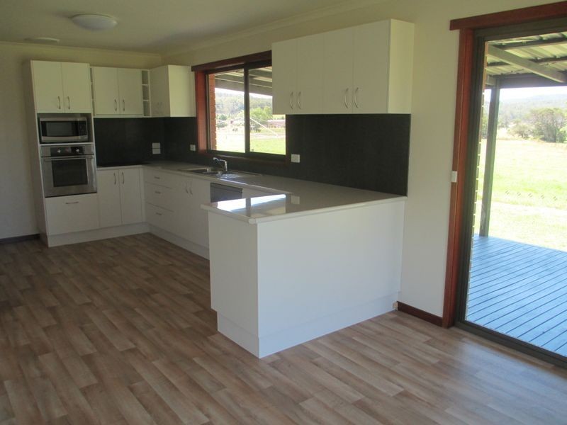 13 Glenduart Grove, Moruya NSW 2537