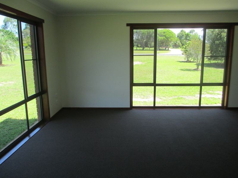 13 Glenduart Grove, Moruya NSW 2537