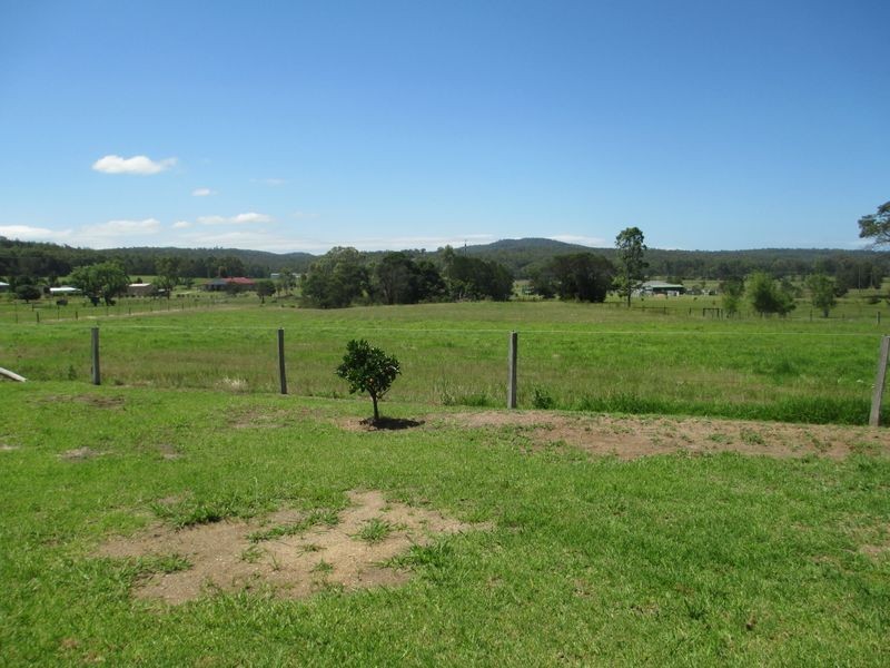 13 Glenduart Grove, Moruya NSW 2537