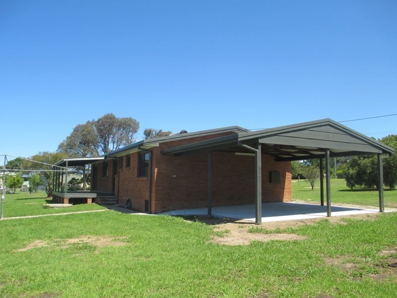 13 Glenduart Grove, Moruya NSW 2537