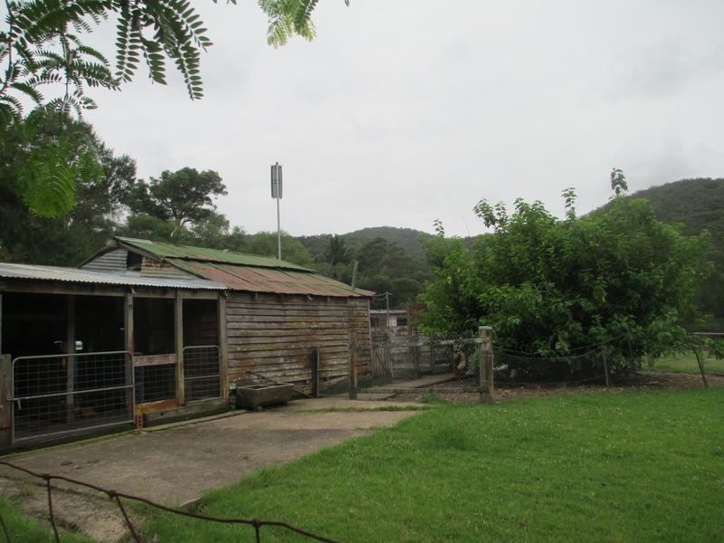 1883 Araluen Road, Moruya NSW 2537