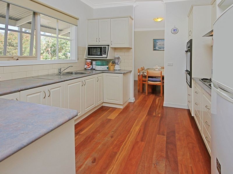 38 Narambi Close, Moruya NSW 2537