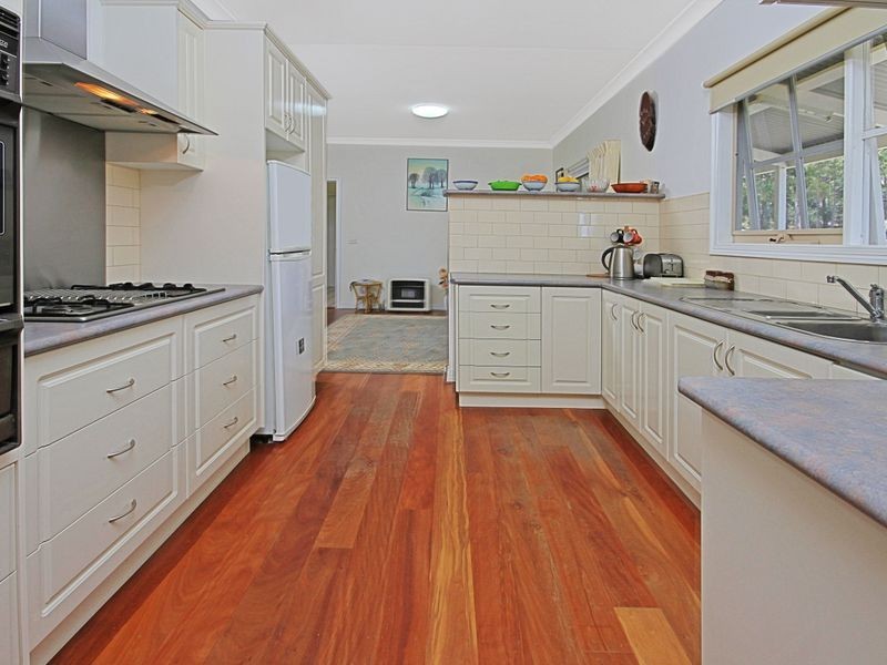 38 Narambi Close, Moruya NSW 2537