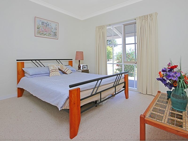 38 Narambi Close, Moruya NSW 2537