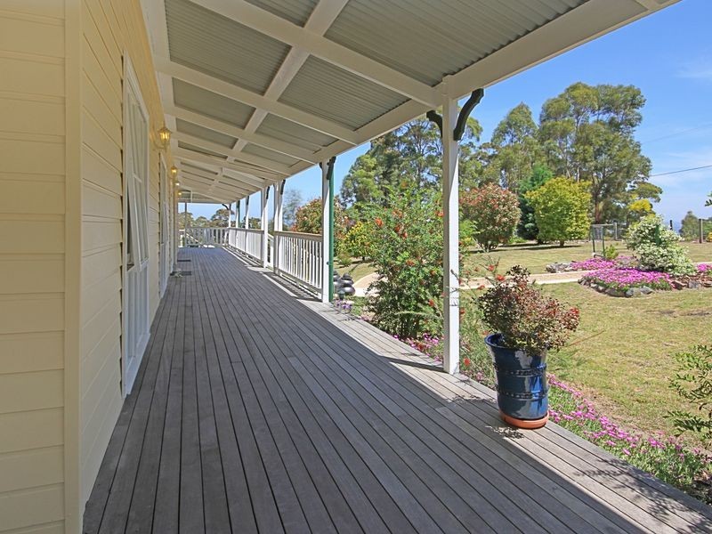 38 Narambi Close, Moruya NSW 2537