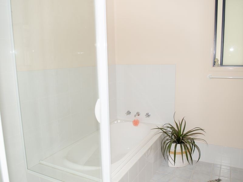 2310 Princes Highway, Moruya NSW 2537