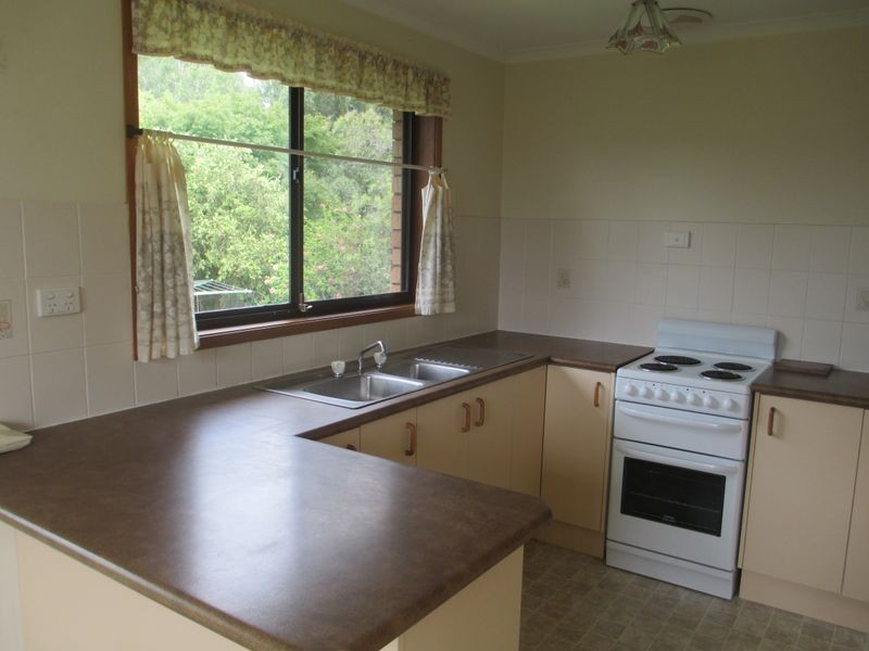 1 Panorama Parade, Moruya NSW 2537