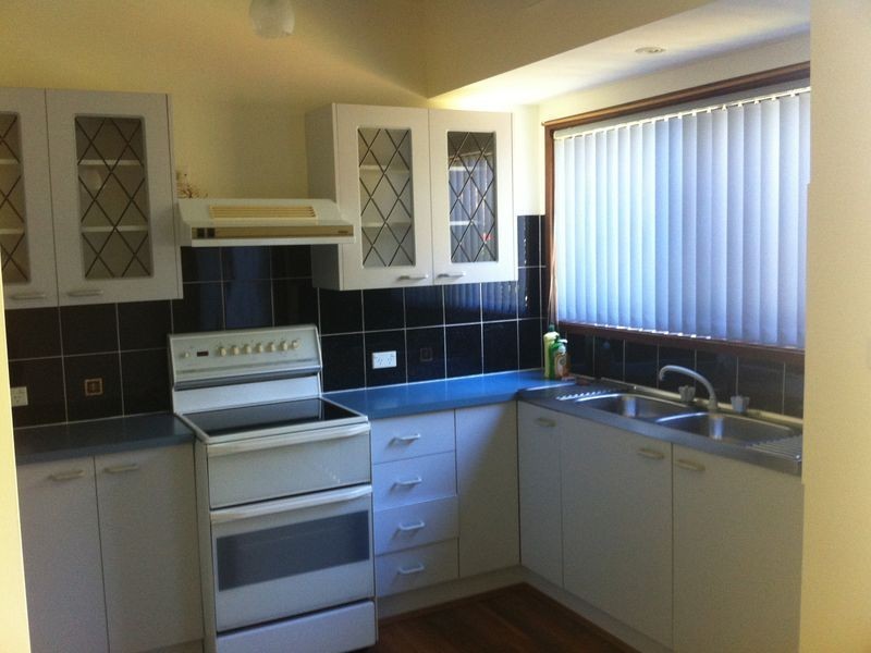 5 Jennifer Place, Moruya Heads NSW 2537