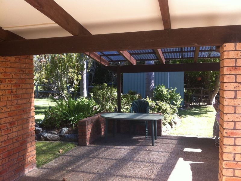 5 Jennifer Place, Moruya Heads NSW 2537