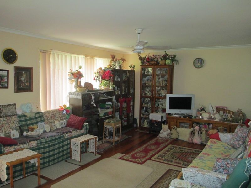11 Wattlebark Place, Moruya NSW 2537