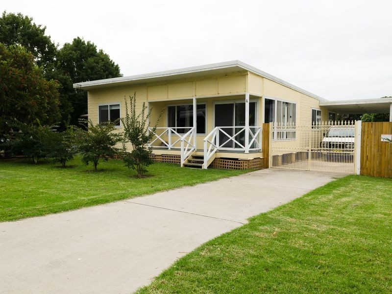 4 Sutcliffe Street, Bodalla NSW 2545