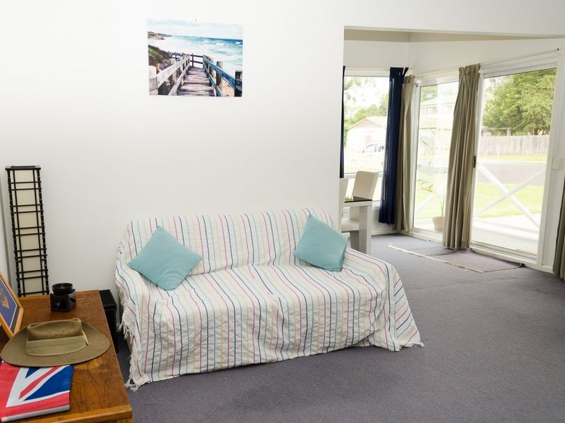4 Sutcliffe Street, Bodalla NSW 2545
