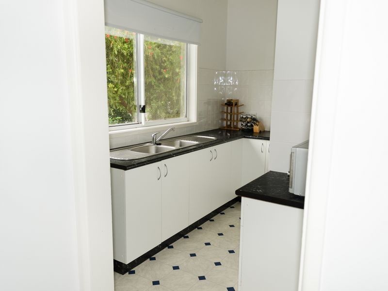 4 Sutcliffe Street, Bodalla NSW 2545
