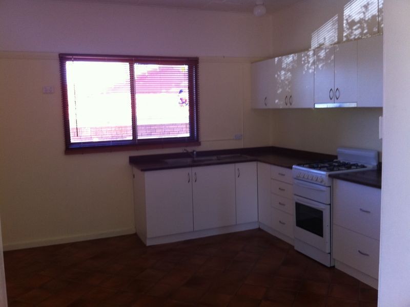 15 Murray St, Moruya NSW 2537