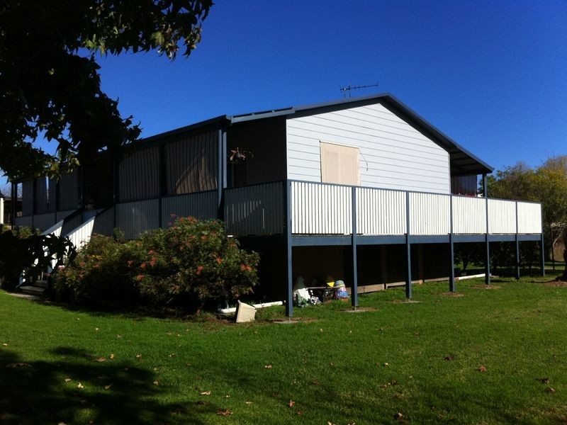 19 Moruya St, Moruya NSW 2537