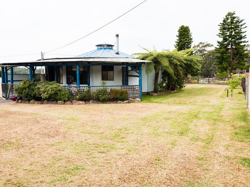 2 Sutcliffe Street, Bodalla NSW 2545